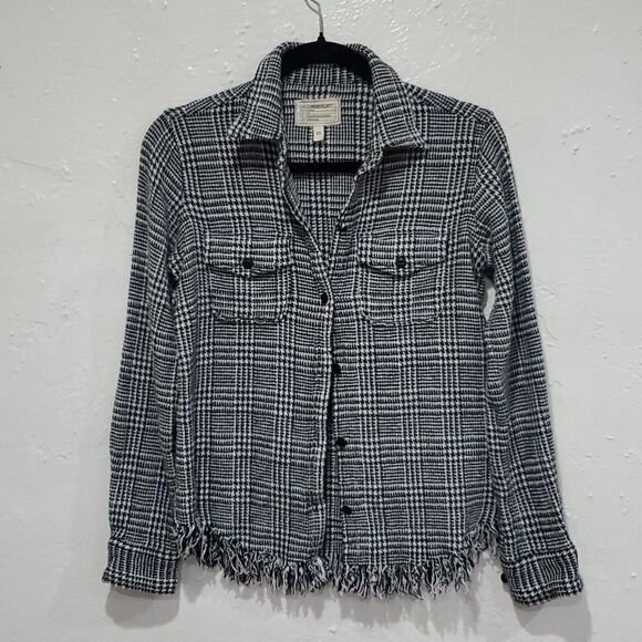 2 Anthropologie Button Down Shirts Current Elliot & Pilco Worn by Sophia Bush - Picture 9 of 16